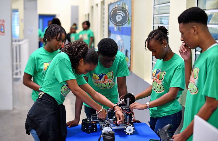 VI Team to Compete in FIRST Global Robotics Competition in Panama