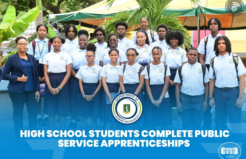 High School Students Immersed in Work of the Public Service