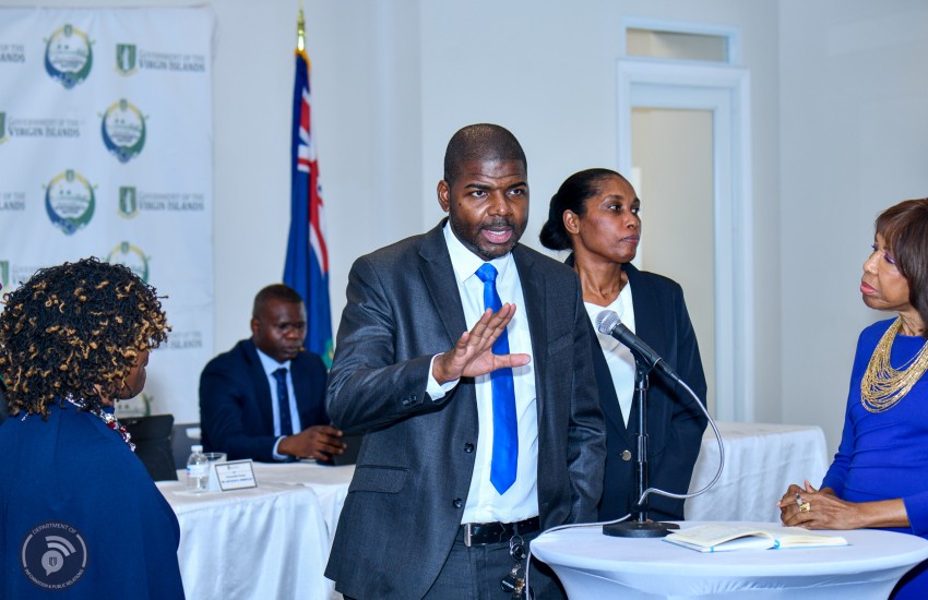 Premier speaking on Financial Services at MidYear Review