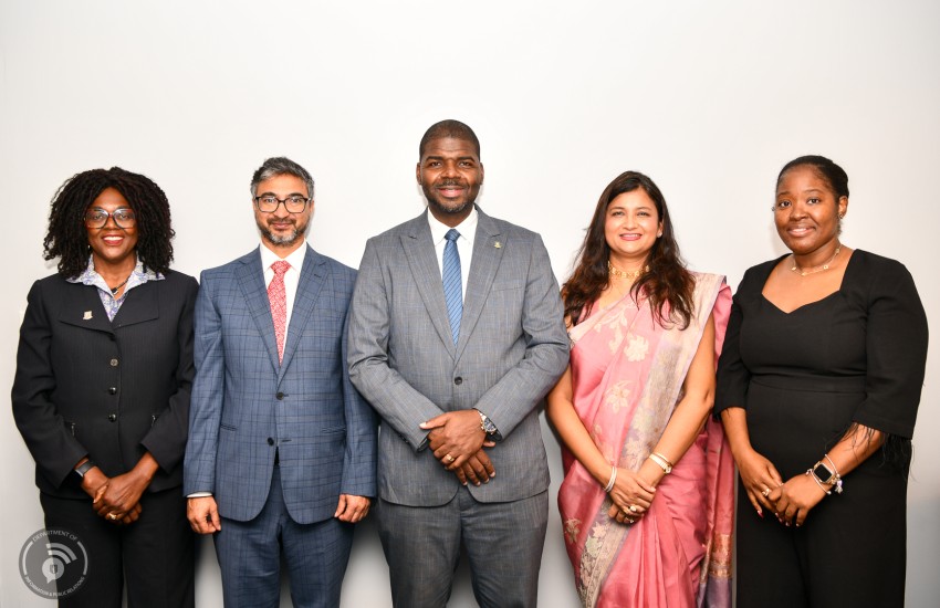 Government officials meet with India's Non-Resident Consul