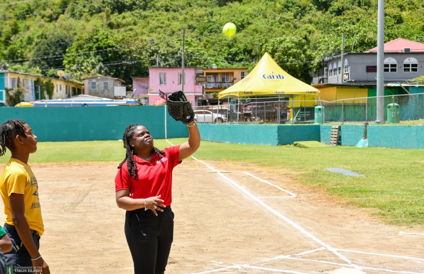 Hon. de Castro with Softball 