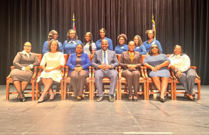 belonger_status_award_ceremony_department_of_immigration_1