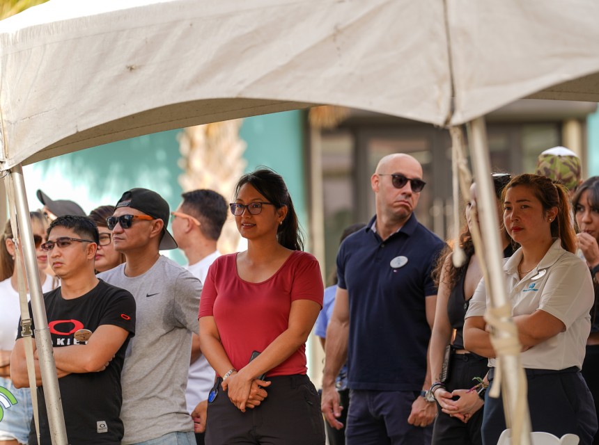 Florida-Caribbean Cruise Association Partners with Government.P4 of the Virgin Islands for Holiday Gift Project.P4